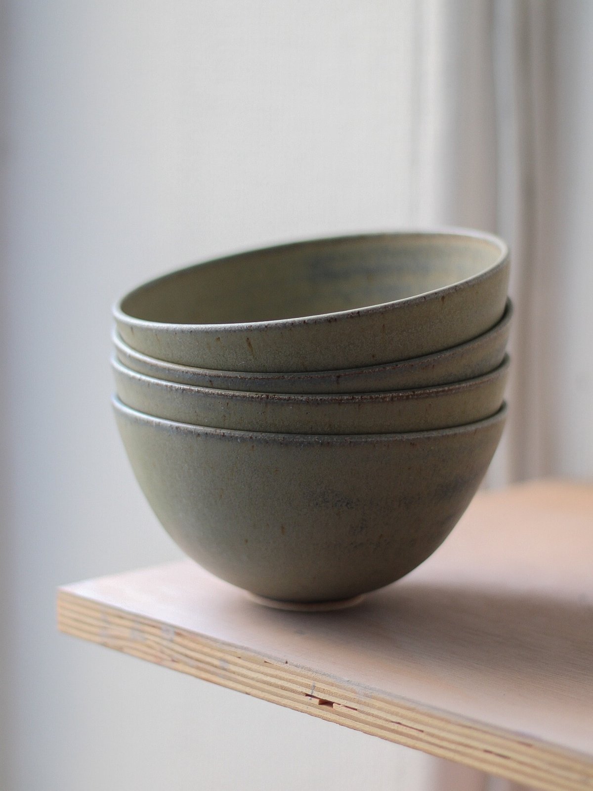 Image of medium bowl in loch