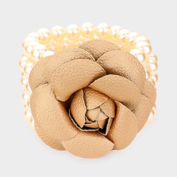 Image of CREAM PEARL STRETCH BRACELET