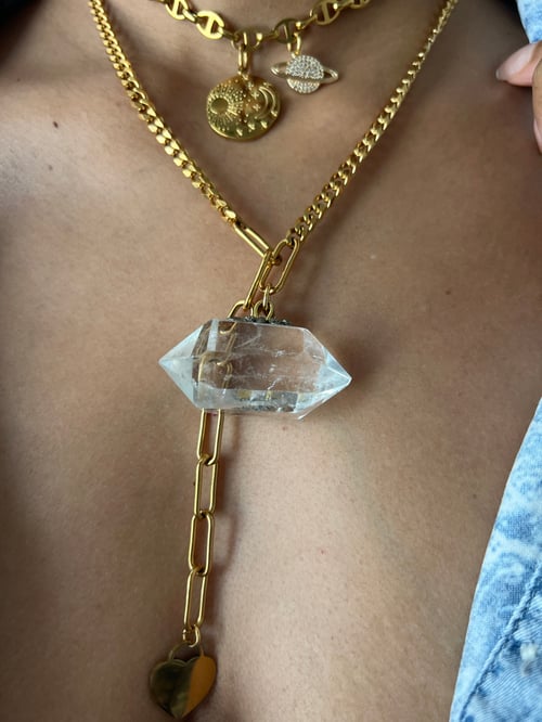 Image of DARA • Quartz Drop Necklace