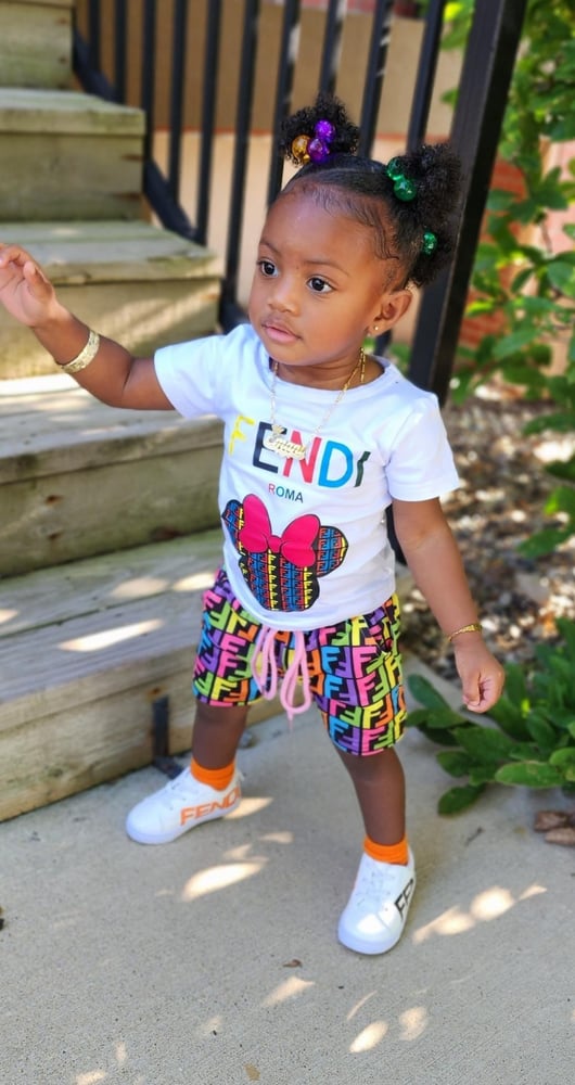 Image of Minnie Roma