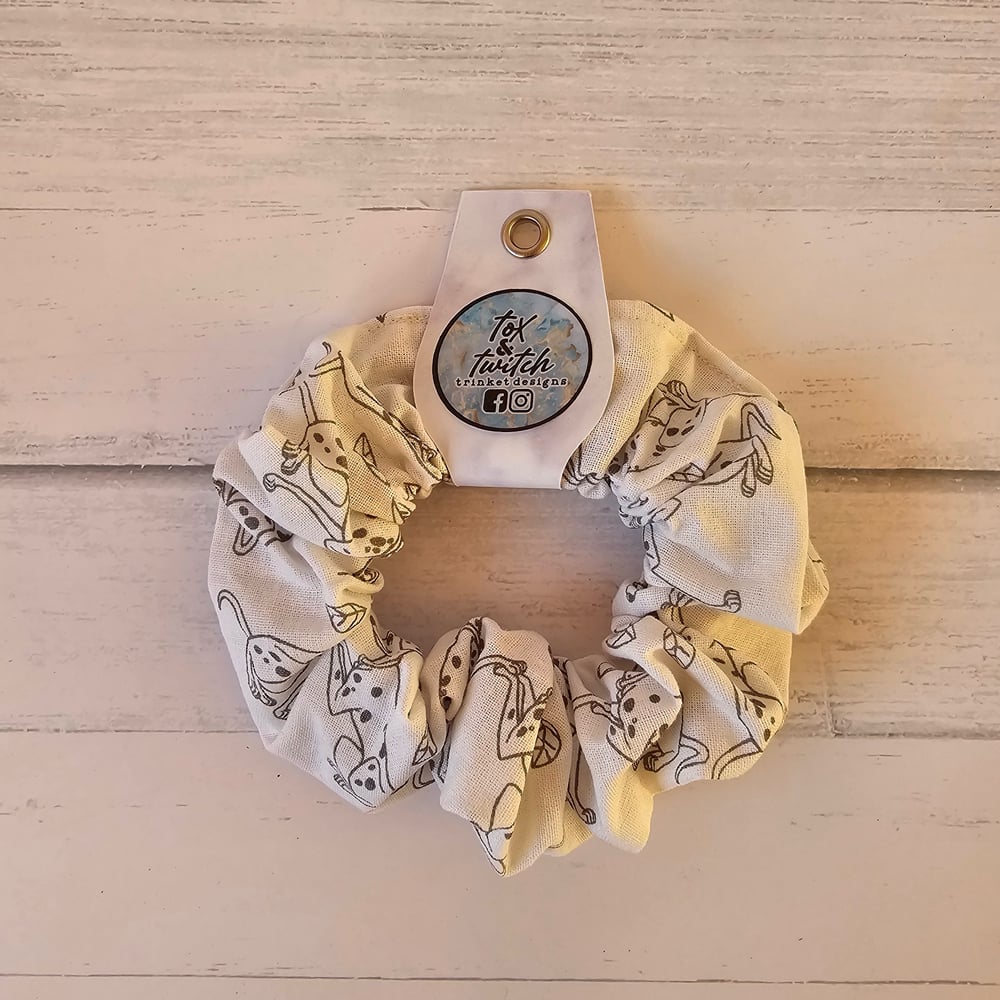 Image of Bowless Scrunchies