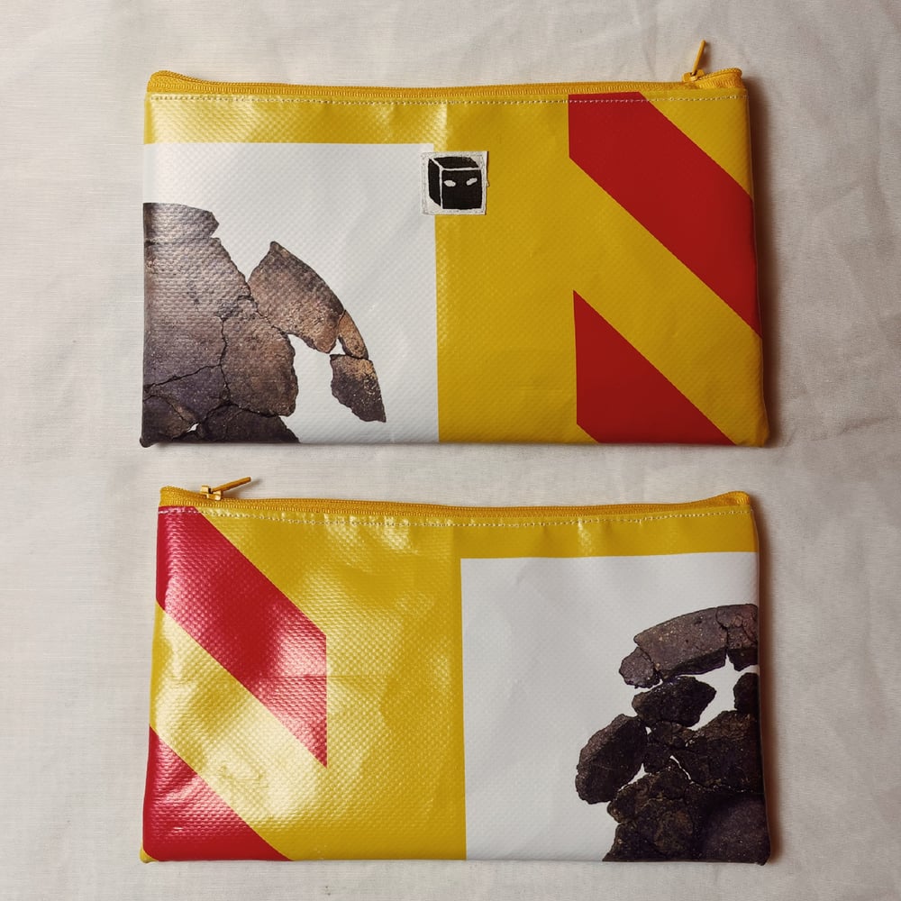 Image of BANNER UNI-BAG 15