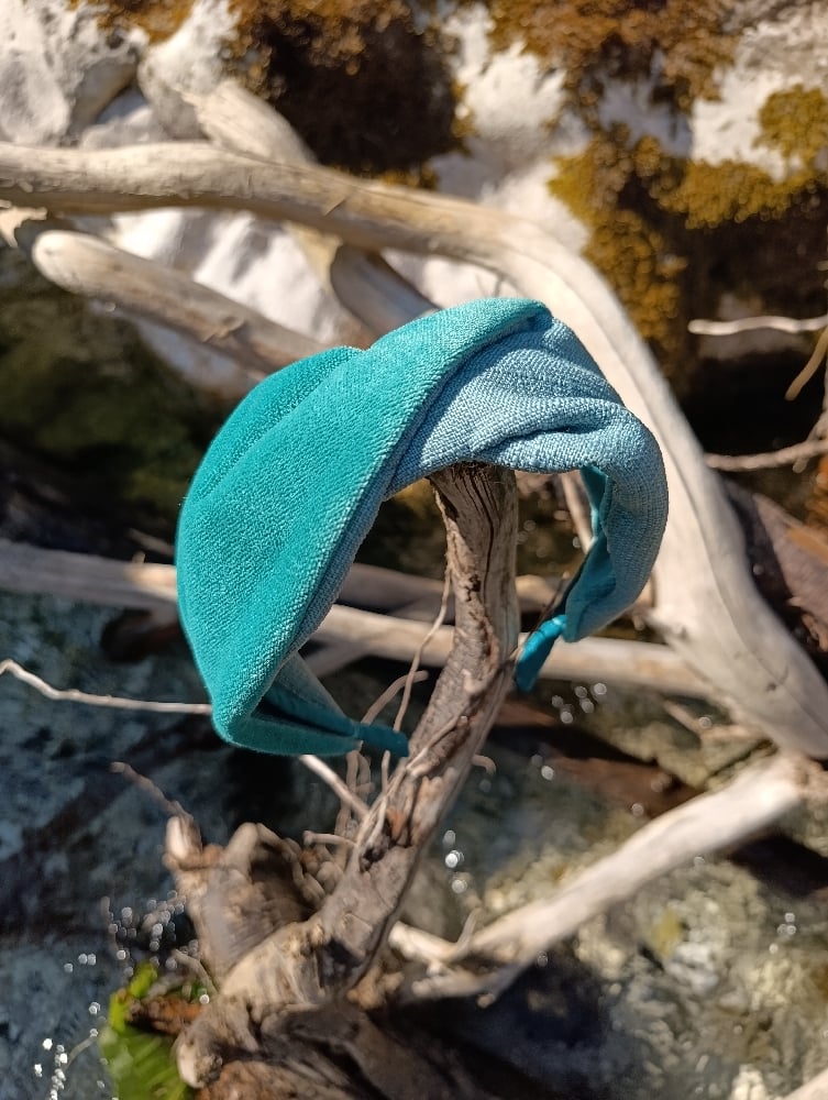Image of Cerchietto a fascia twist acquamarina 