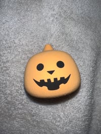 Pumpkin beauty blender 
