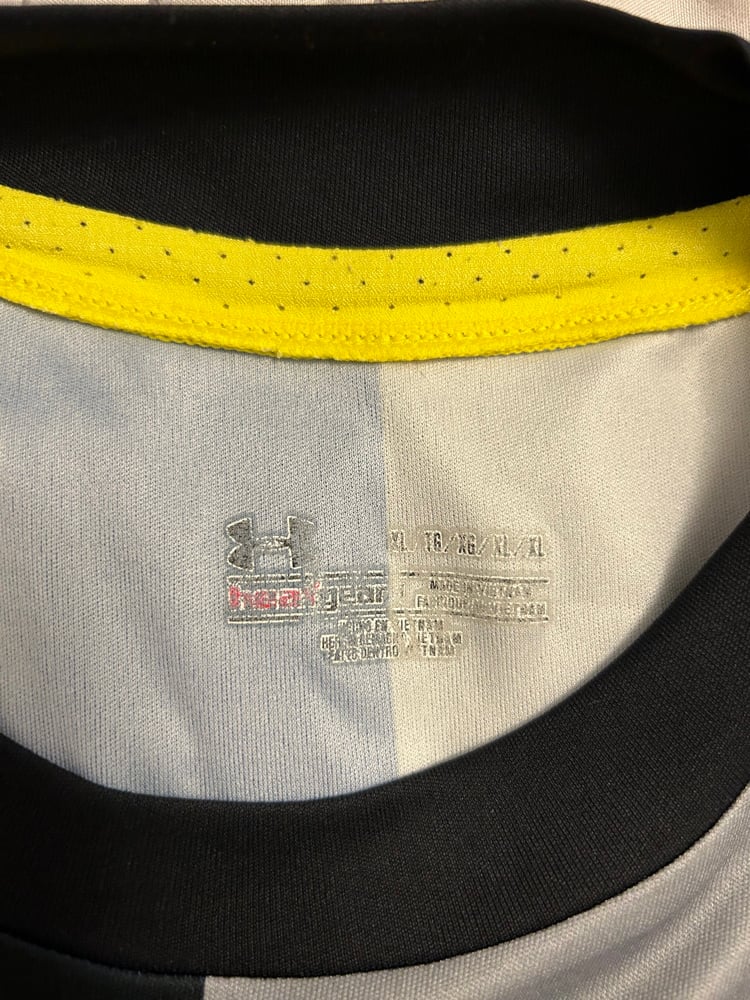 Image of Tottenham Hotspur “BALE 11” 2012/13 Third Shirt + PL patches, XL