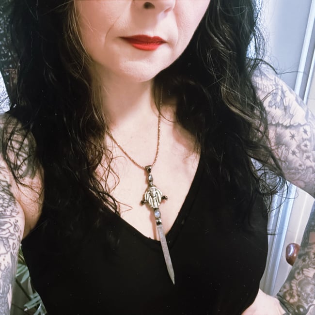 Avalon Long Sword Amulets 