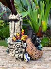 Image 1 of Sunken moai with cork and mussels 