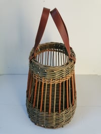 Image 2 of Open weave shopping basket