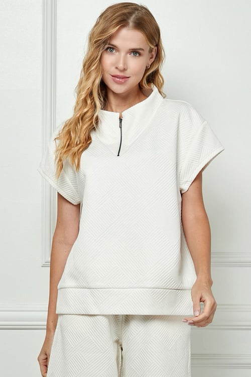 Image of Textured Short Sleeve Top- 3 colors 