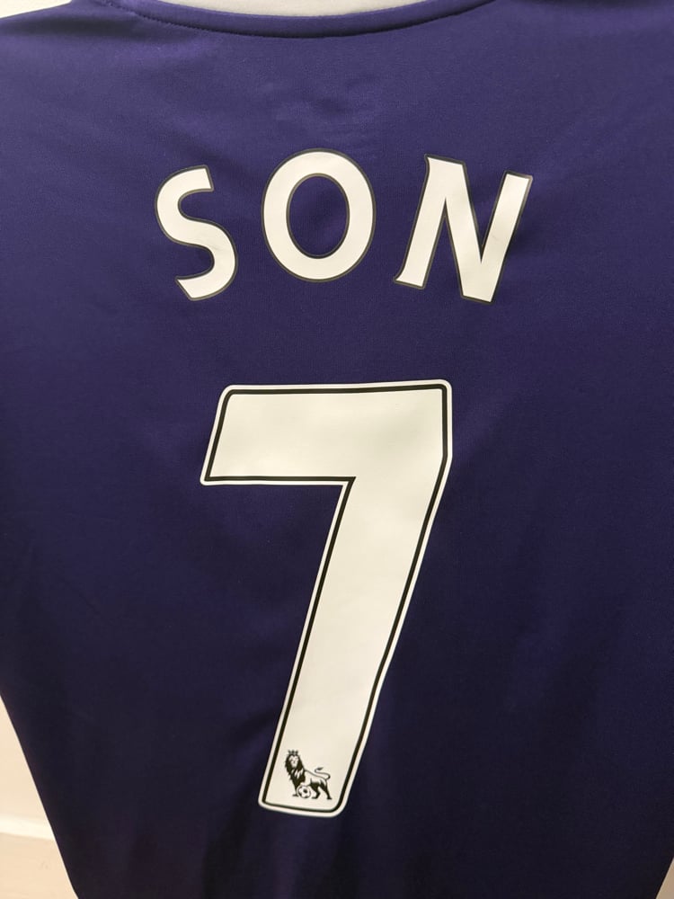 Image of Tottenham Hotspur “SON 7” 2015/16 Third Shirt + patches (L)
