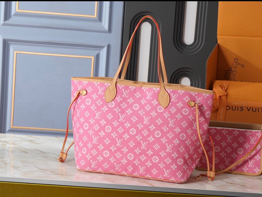 2pc LV sets 