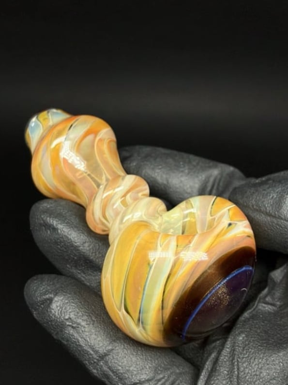 Small Fume Caramel Sparkle Image 2