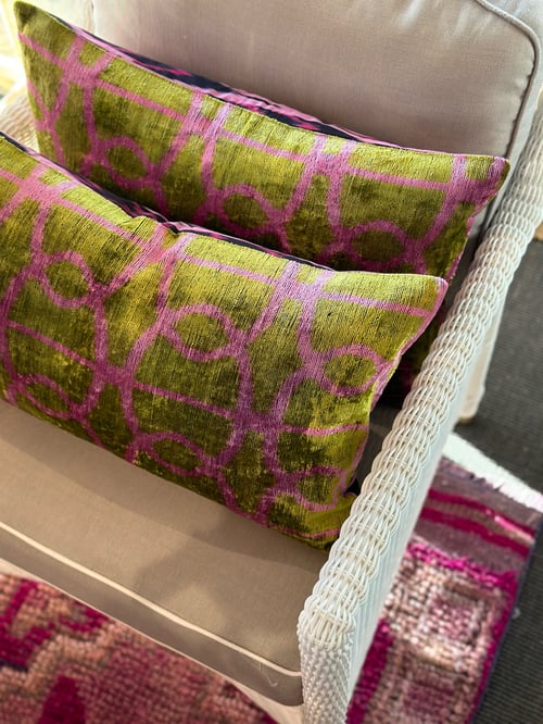 Image of Pink & Green Velvet Cushion 