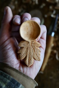 Image 2 of ~ Maple/Sycamore Leaf Scoop