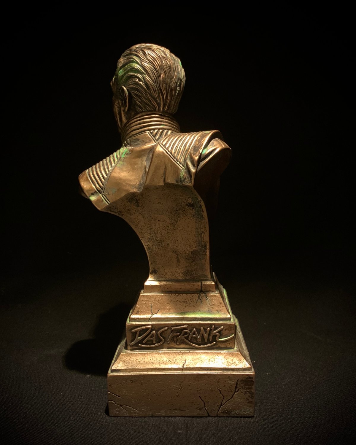 He’s a Thriller: Bronze Edition