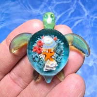 Image 2 of "UNDER THE SEA" CORAL REEF IMPLOSION SEA TURTLE PENDANT MEDIUM 4