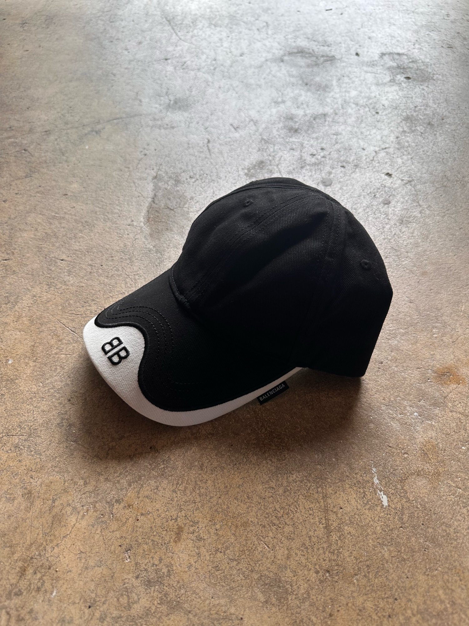 Image of Balenciaga Hybrid Cap