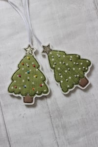 Image 2 of Christmas tree decoration 