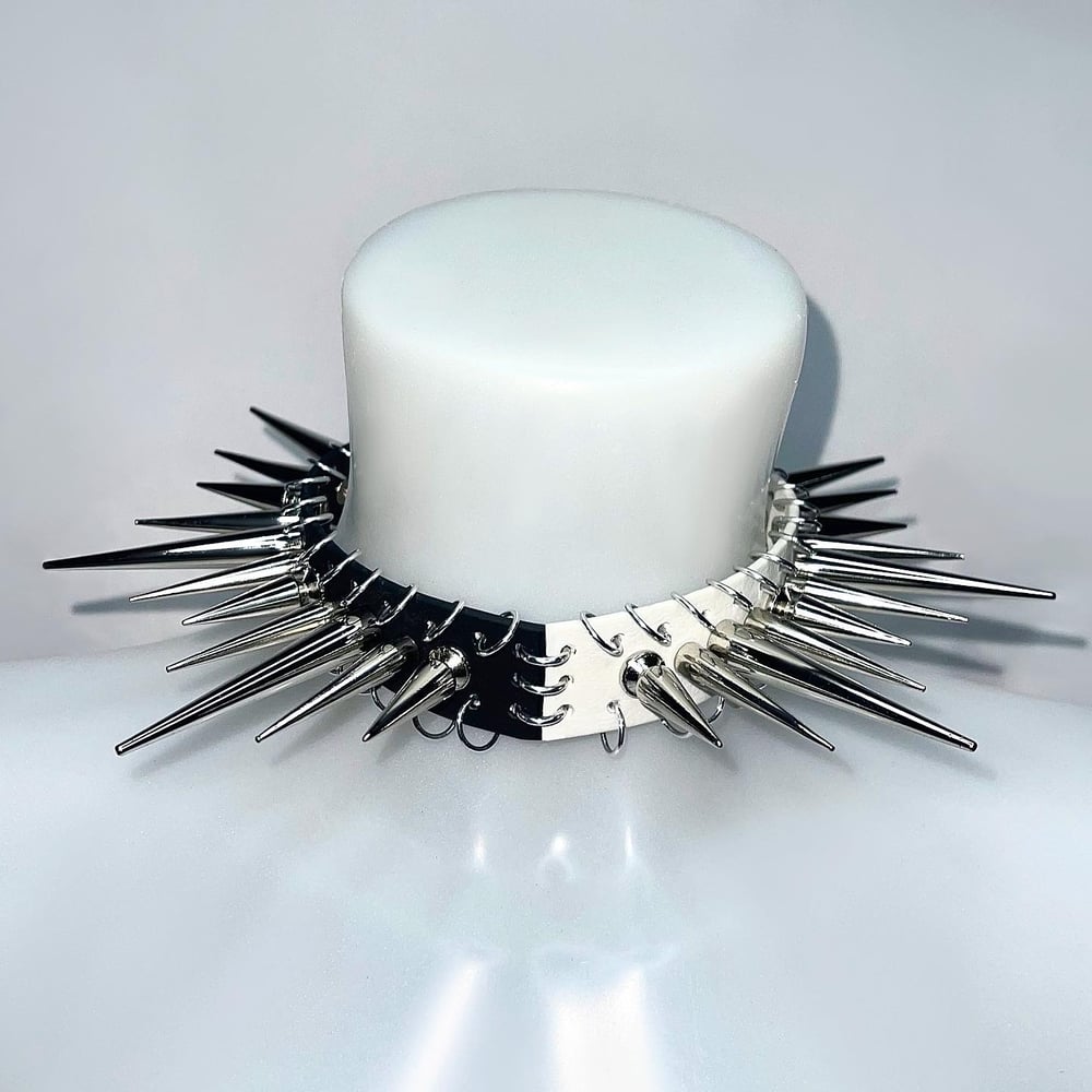 Image of SPLIT CHOKER