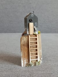 Image 2 of Clifftop Cabin 