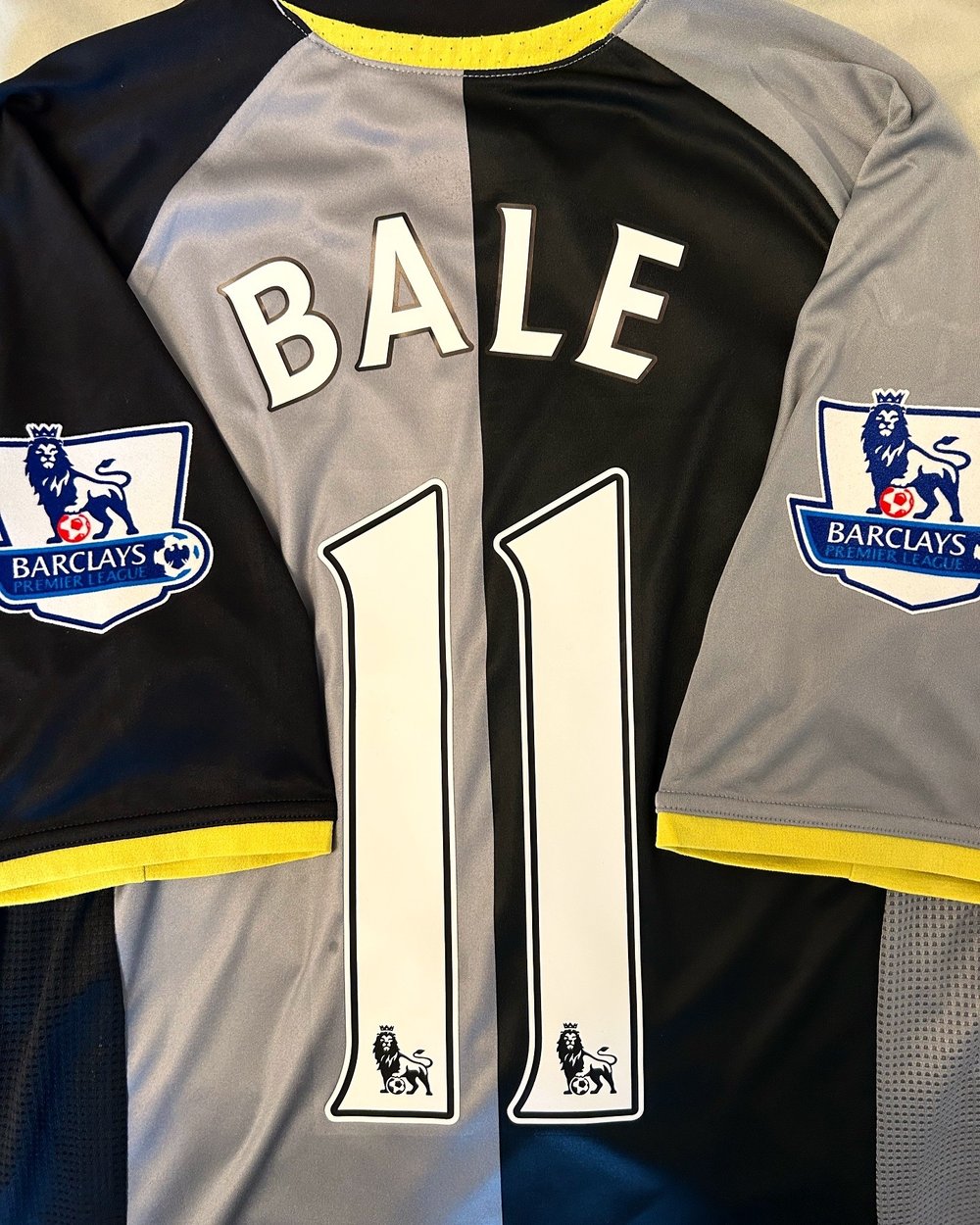 Image of Tottenham Hotspur “BALE 11” 2012/13 Third Shirt + PL patches 