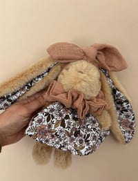 DOUDOU ET SA TENUE FLEURI D’HIVER 