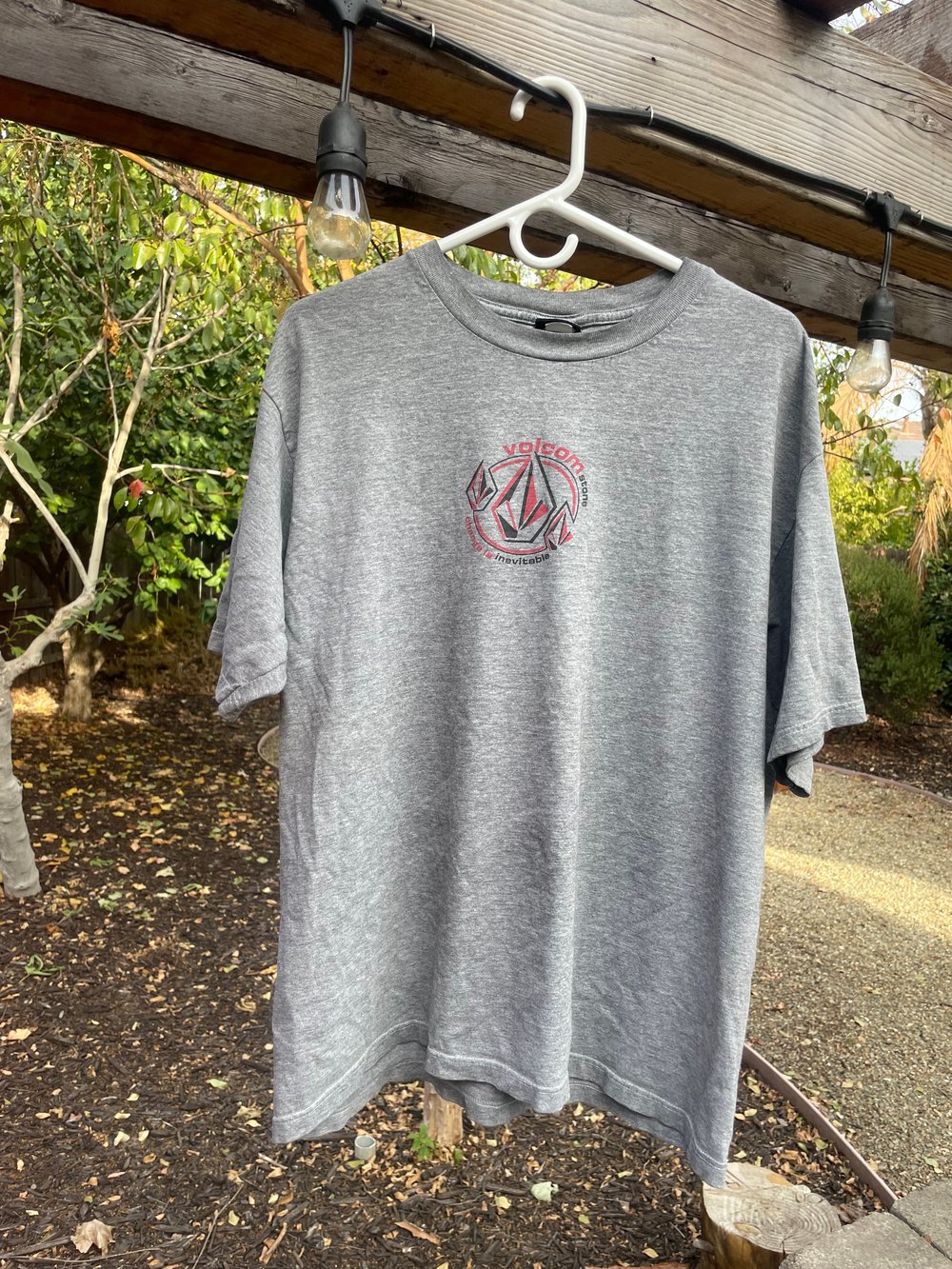 1/1 2000s burning car back print