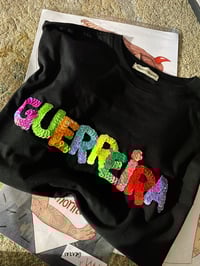 Image 2 of Camiseta bordada a man. GUERREIRA. Corte oversize. Talla única. En stock!