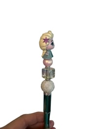 Image 4 of Arendelle Queen Pen