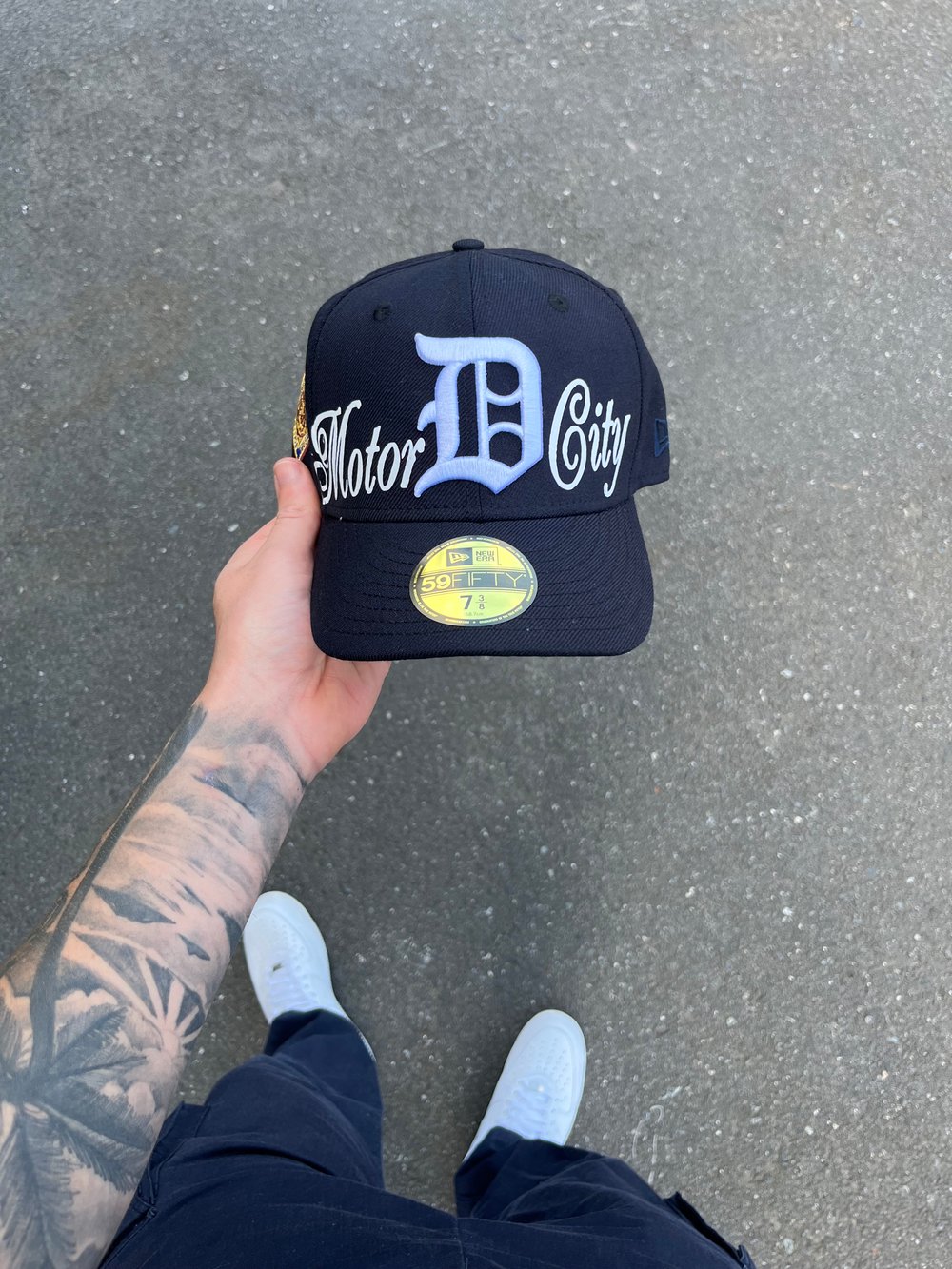 Image of NAVY MOTOR CITY DETRIOT TIGERS CUSTOM FITTED CAP