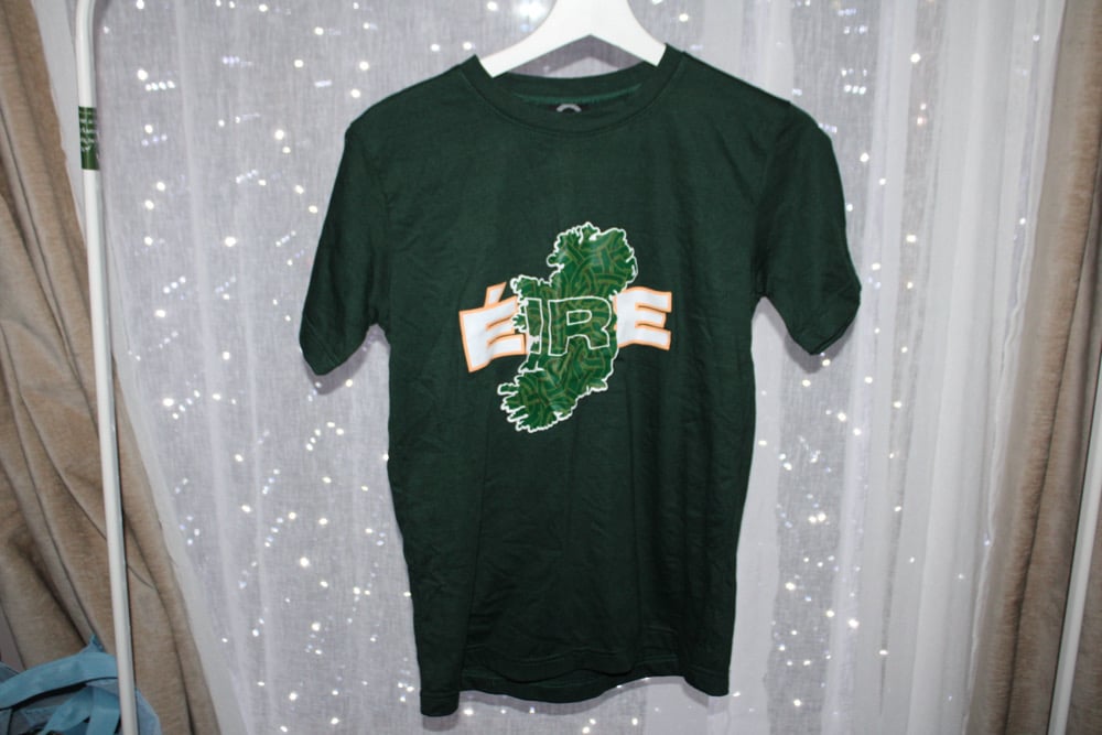 Dark Green Éire Tshirt