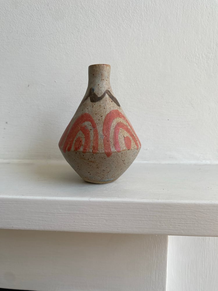 Yield pot (crest) Image 2