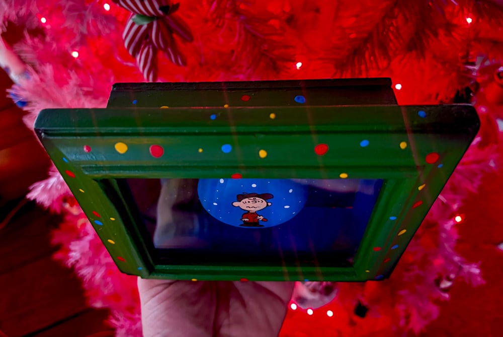 Image of Charlie Brown Christmas Yo-Yo Museum Frame
