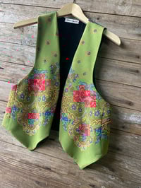 Image 1 of Chaleco feito a man. FOLIADA195. Talla S