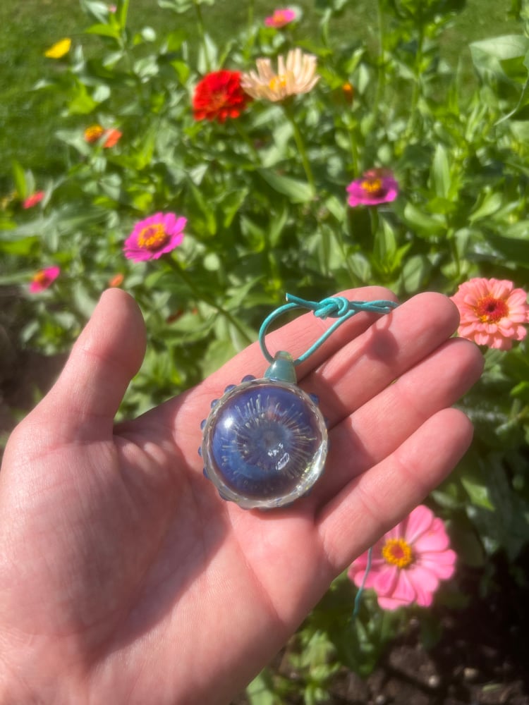 Image of Aquatic sands pendant 