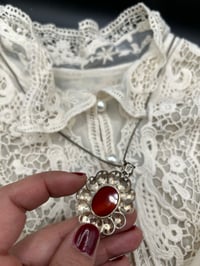 Image 5 of Magnifique pendentif en argent massif et cornaline! 1960.