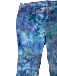 Image 10 of ♻️ UPCYCLED 16 Average Lane Bryant Flare Jeans in Mermaid Ice Dye