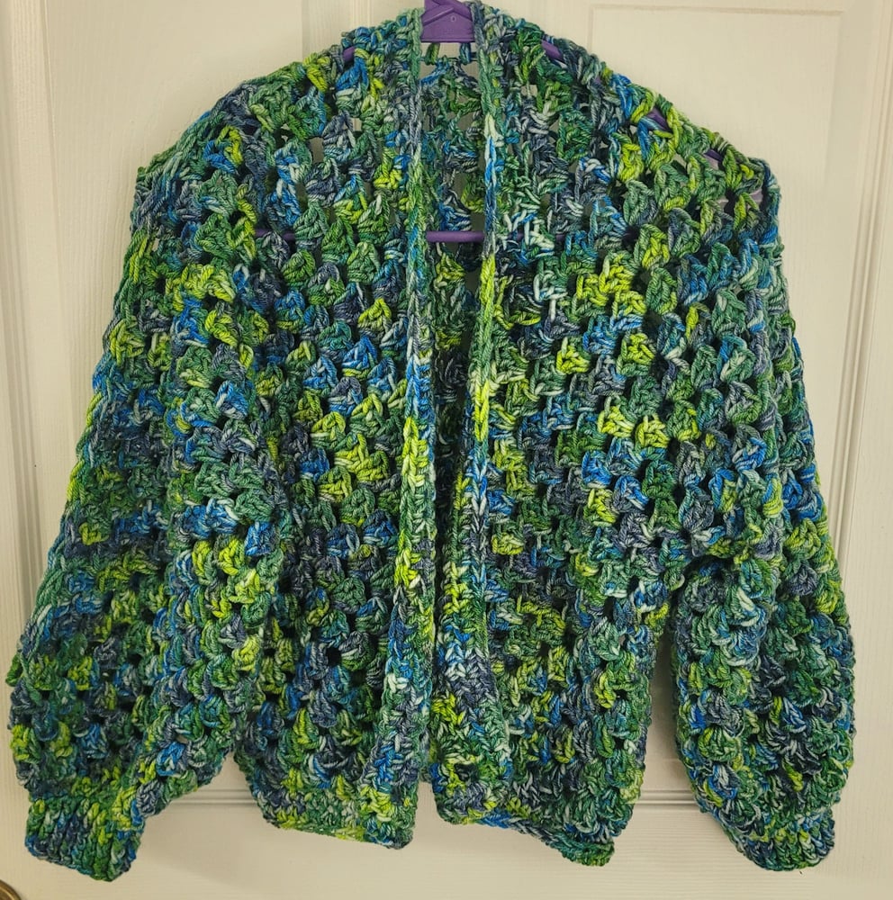Image of Green waves kid cardigan size 6 to 8