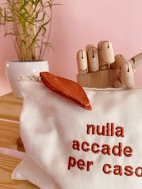 Image 2 of Bustina Nulla accade per caso