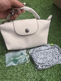 Longchamp leather Ivory 