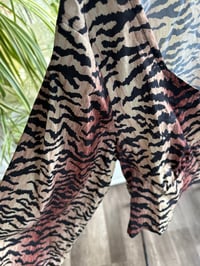 Image 3 of Leopard 2 piece set 