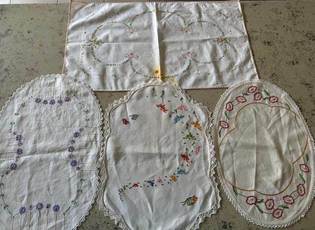 Vintage Crafter linens