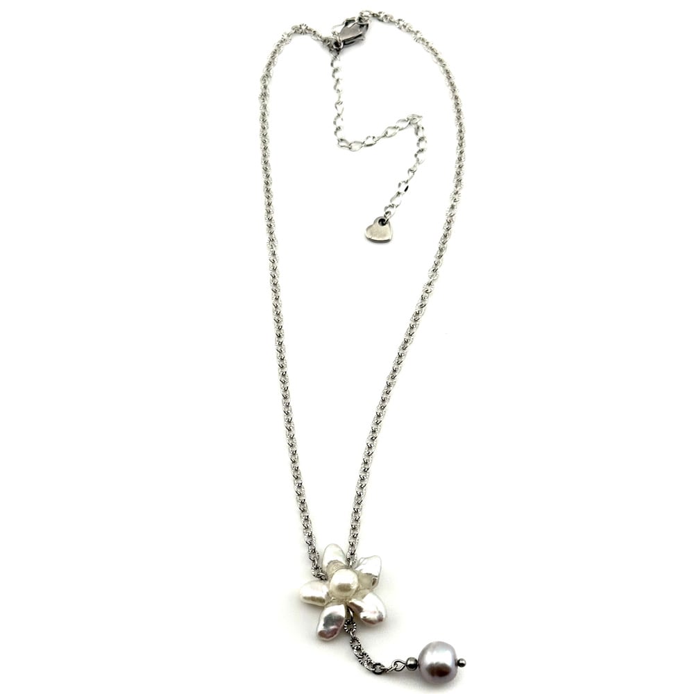 Image of Pearl Petals Necklace