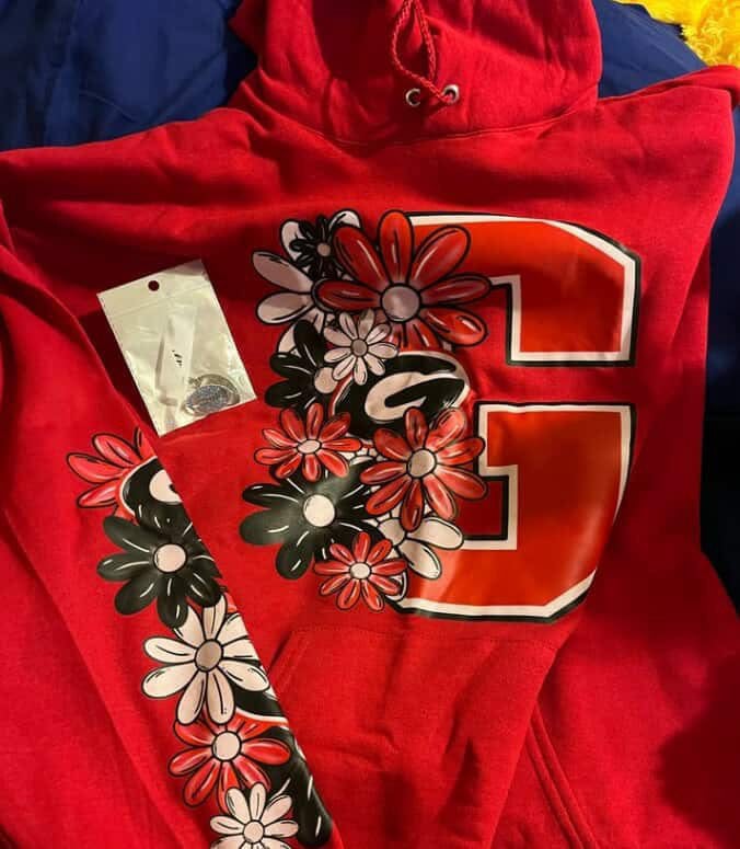 Image of Skylar’s Fundraiser/Georgis Dawgs Gift Basket with Hoodie