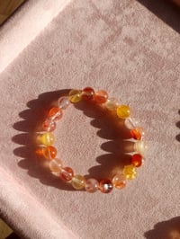 Image 6 of 红黄胶花水晶手串 hematoid quartz bracelet 