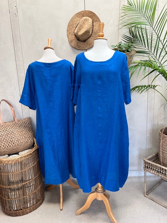 Image of Robe En Lin Gaïa II Bleu Mykonos