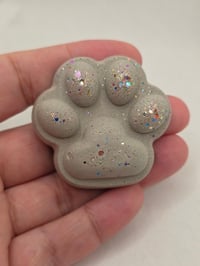 Image 3 of Handmade Sparkly Paw Print Magnets | Dopamine Decor