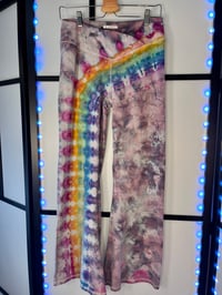 Image 4 of Stormy Rainbow Flare Legging