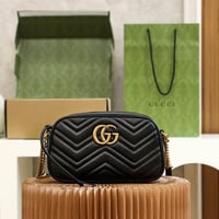 Image 4 of GG Marmont zip/flap