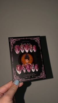 Image 1 of Pearl Web Perfection 